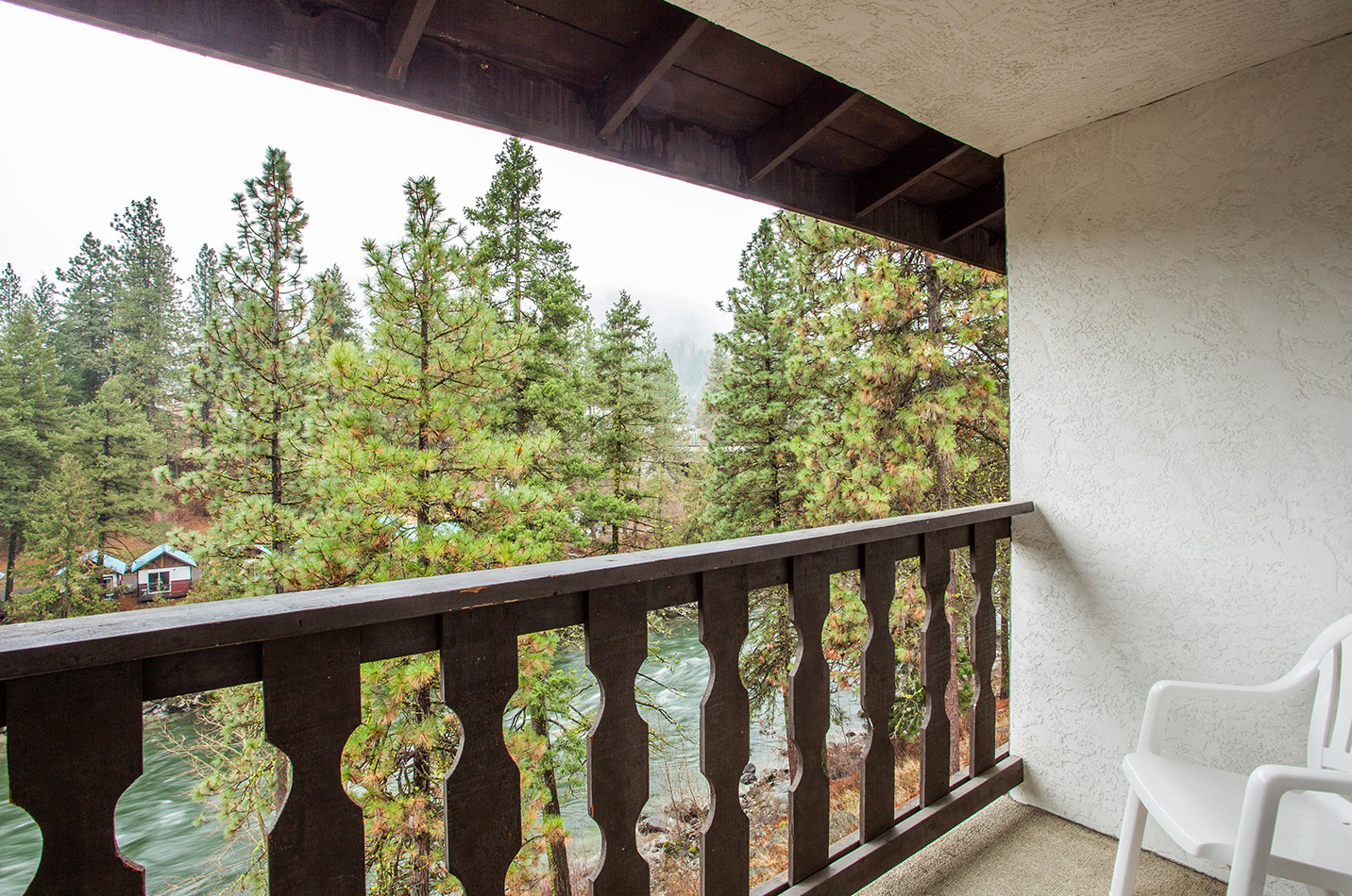 Photo Gallery ALPINE RIVERS INN Leavenworth, WA