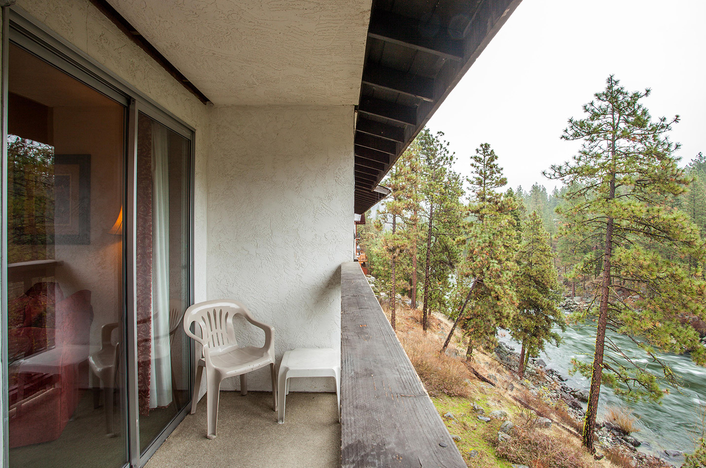 Photo Gallery ALPINE RIVERS INN Leavenworth, WA